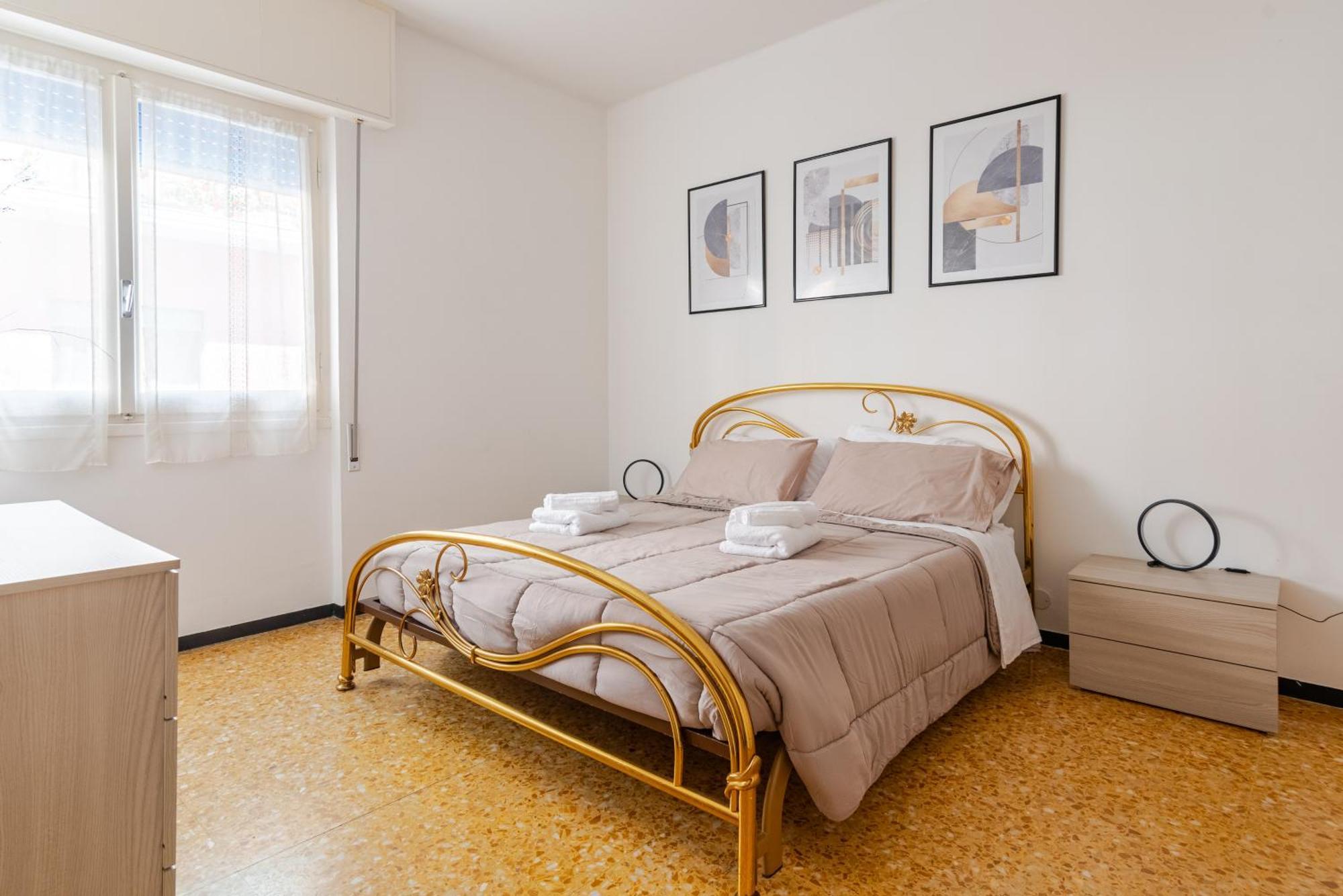 90Mq In Centro 5Min Dal Mare Apartment เรคโค ภายนอก รูปภาพ